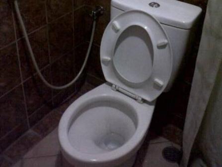 RedDoorz Plus near Brawijaya Museum Malang Zewnętrze zdjęcie