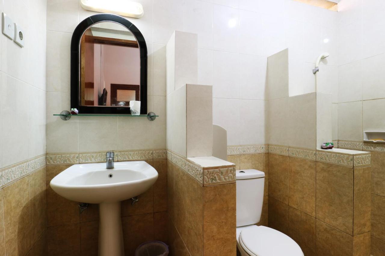 RedDoorz Plus near Brawijaya Museum Malang Zewnętrze zdjęcie