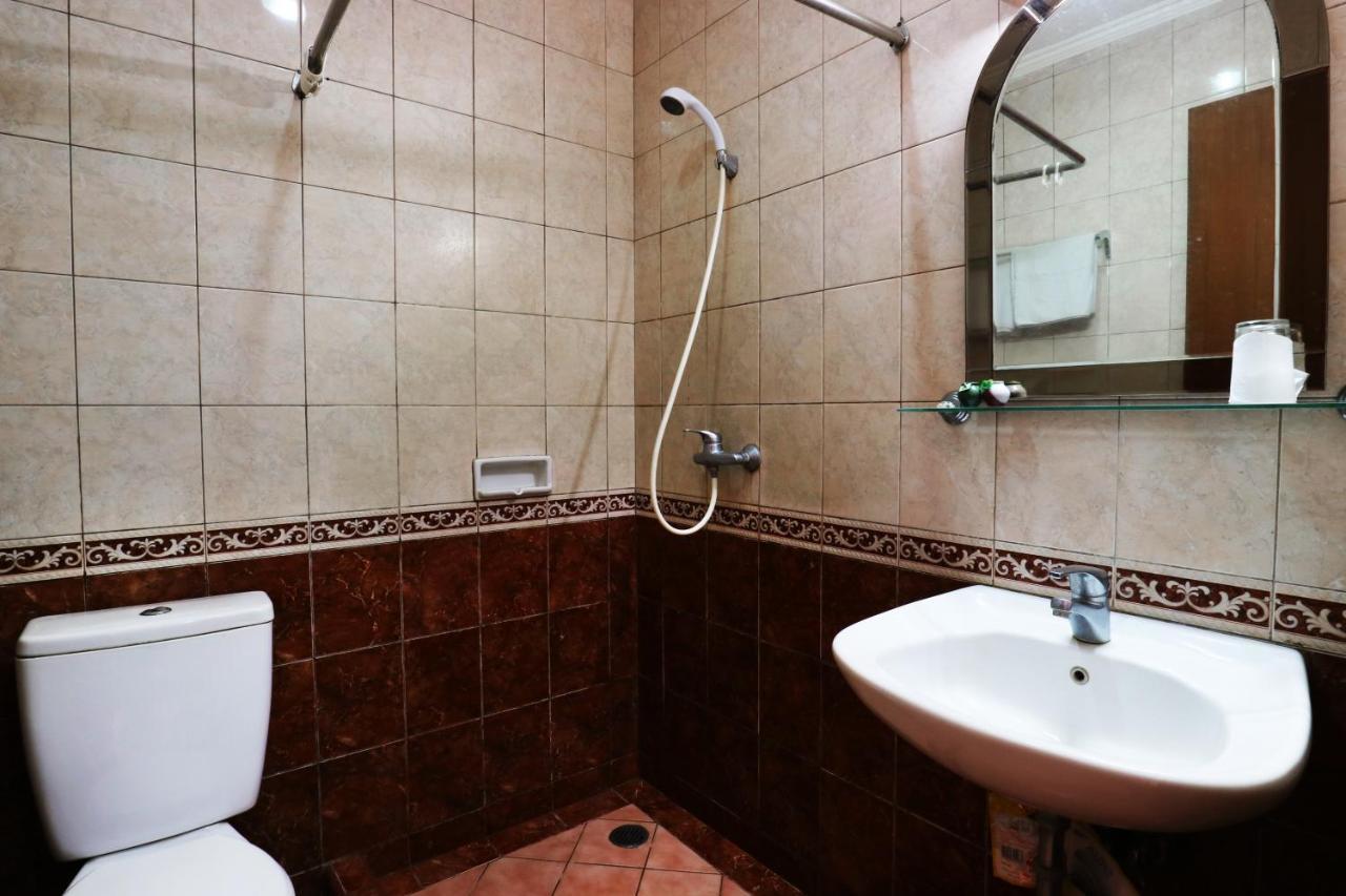 RedDoorz Plus near Brawijaya Museum Malang Zewnętrze zdjęcie