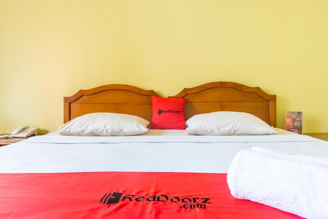 RedDoorz Plus near Brawijaya Museum Malang Zewnętrze zdjęcie